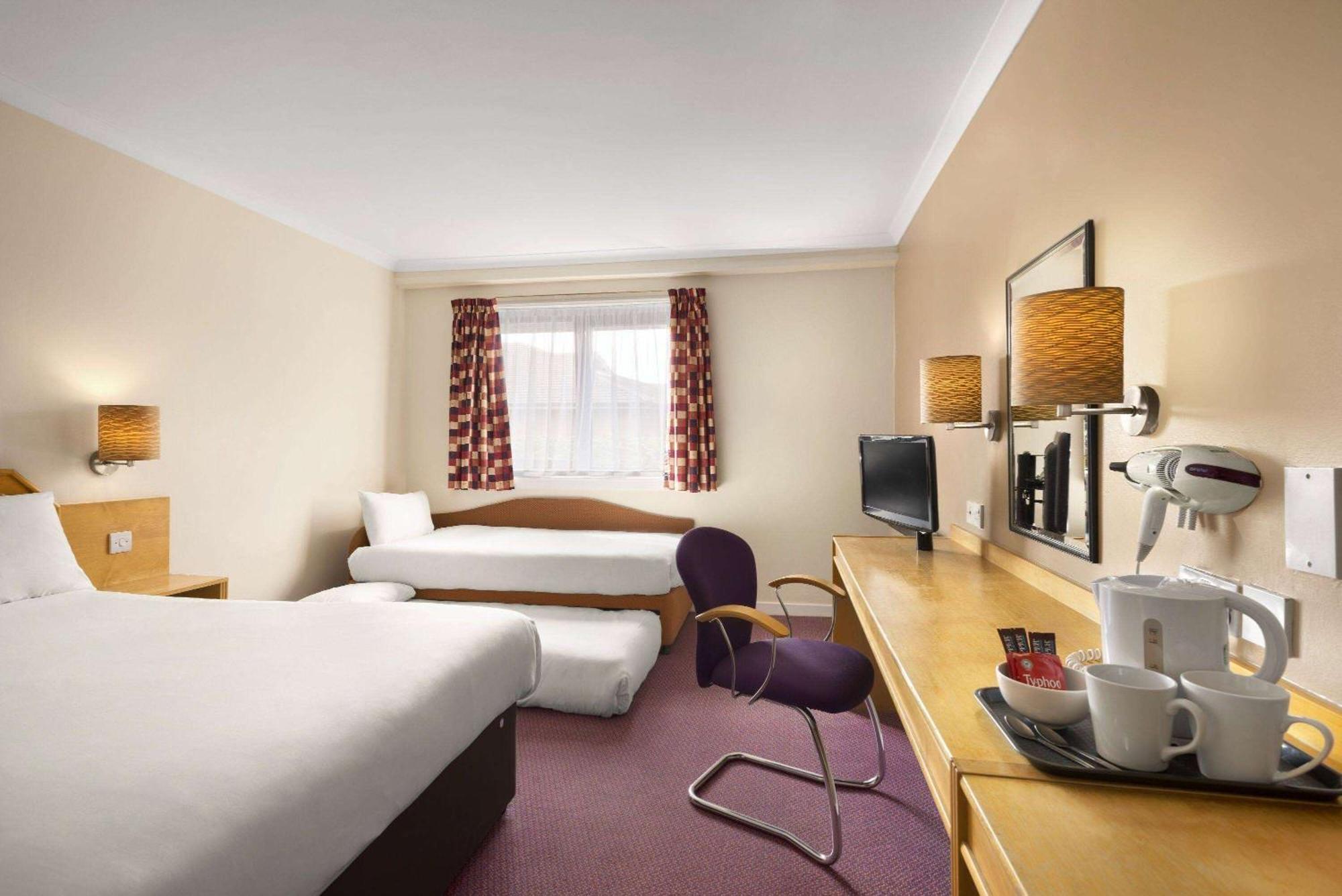 Days Inn Hamilton Ngoại thất bức ảnh